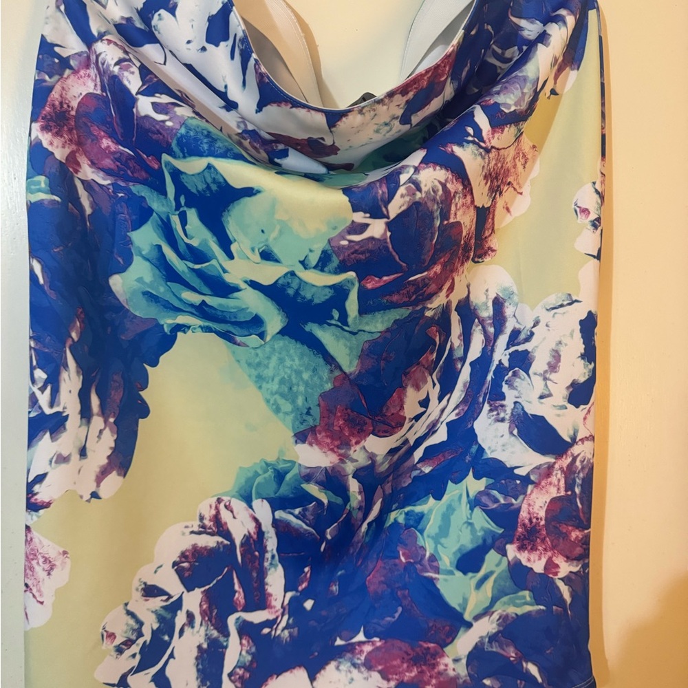Ladies skirt